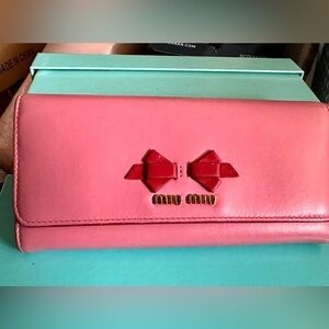 Mui Mui Ribbon Long Wallet in Pink and Red